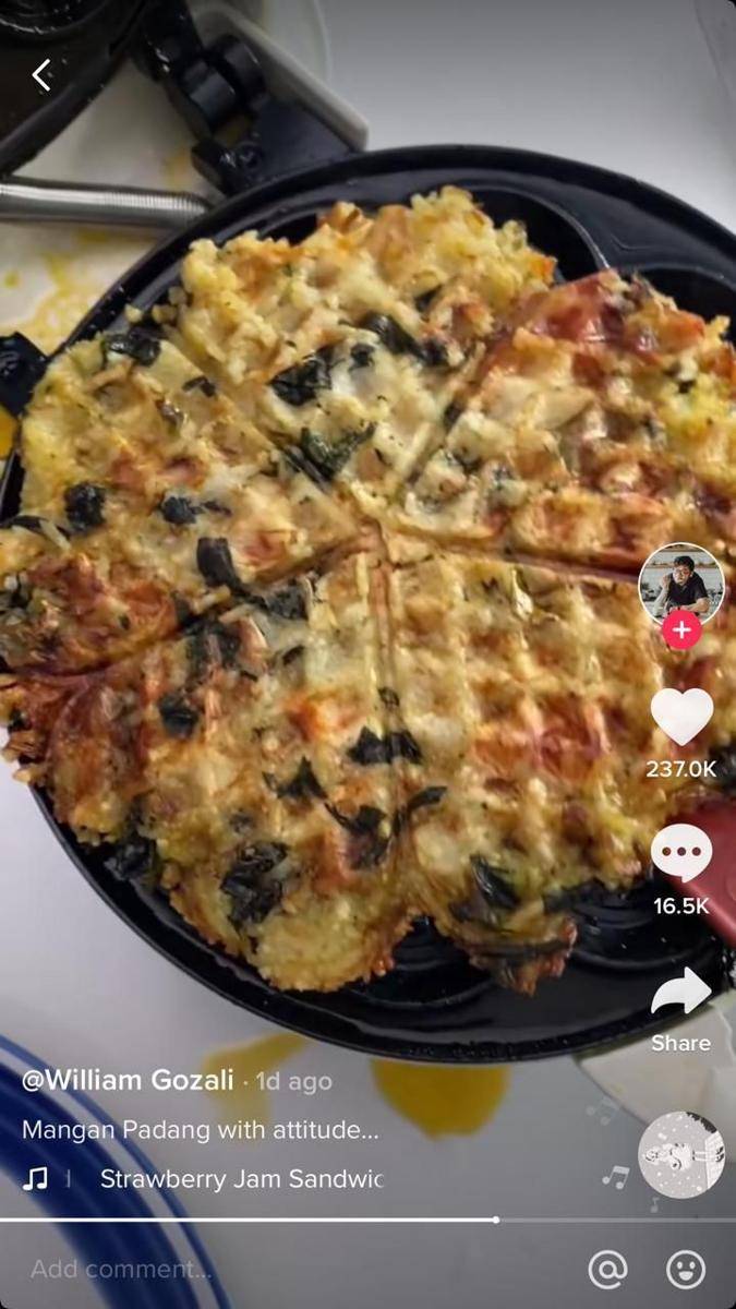 Waffle nasi padang (tiktok.com/willgoz)