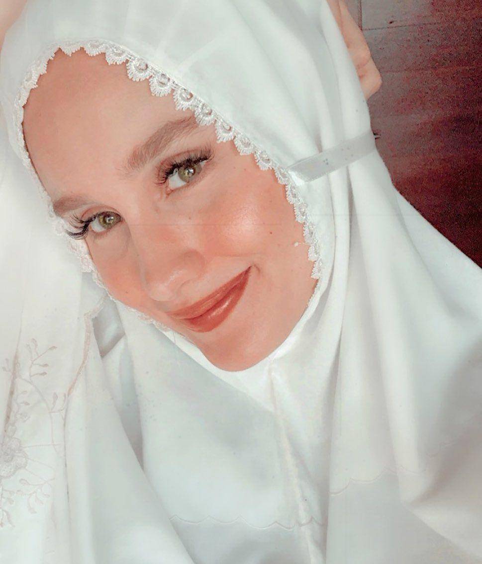 Cinta Laura (instagram.com/claurakiehl)