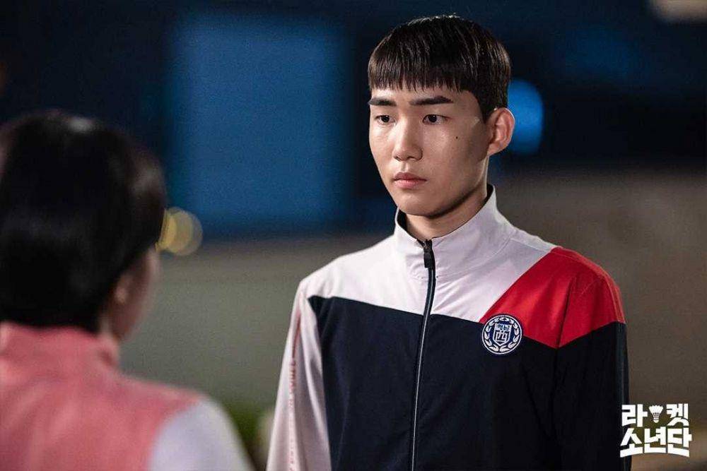 Tang Joon Sang di drama Racket Boys (instagram.com/sbsdrama.official)