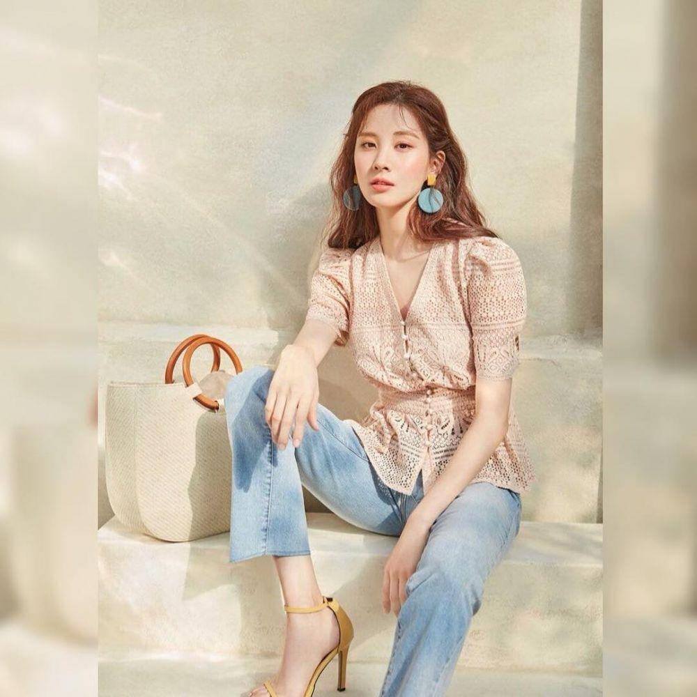 Bawahan jeans ala Seohyun SNSD (instagram.com/seojuhyun_s)