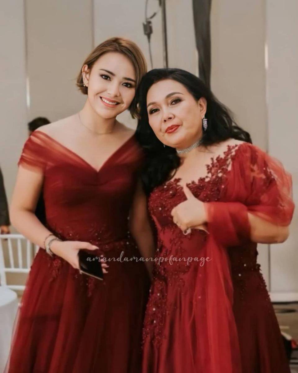 Amanda Manopo dan mamanya (instagram.com/amandamanopofanpage)