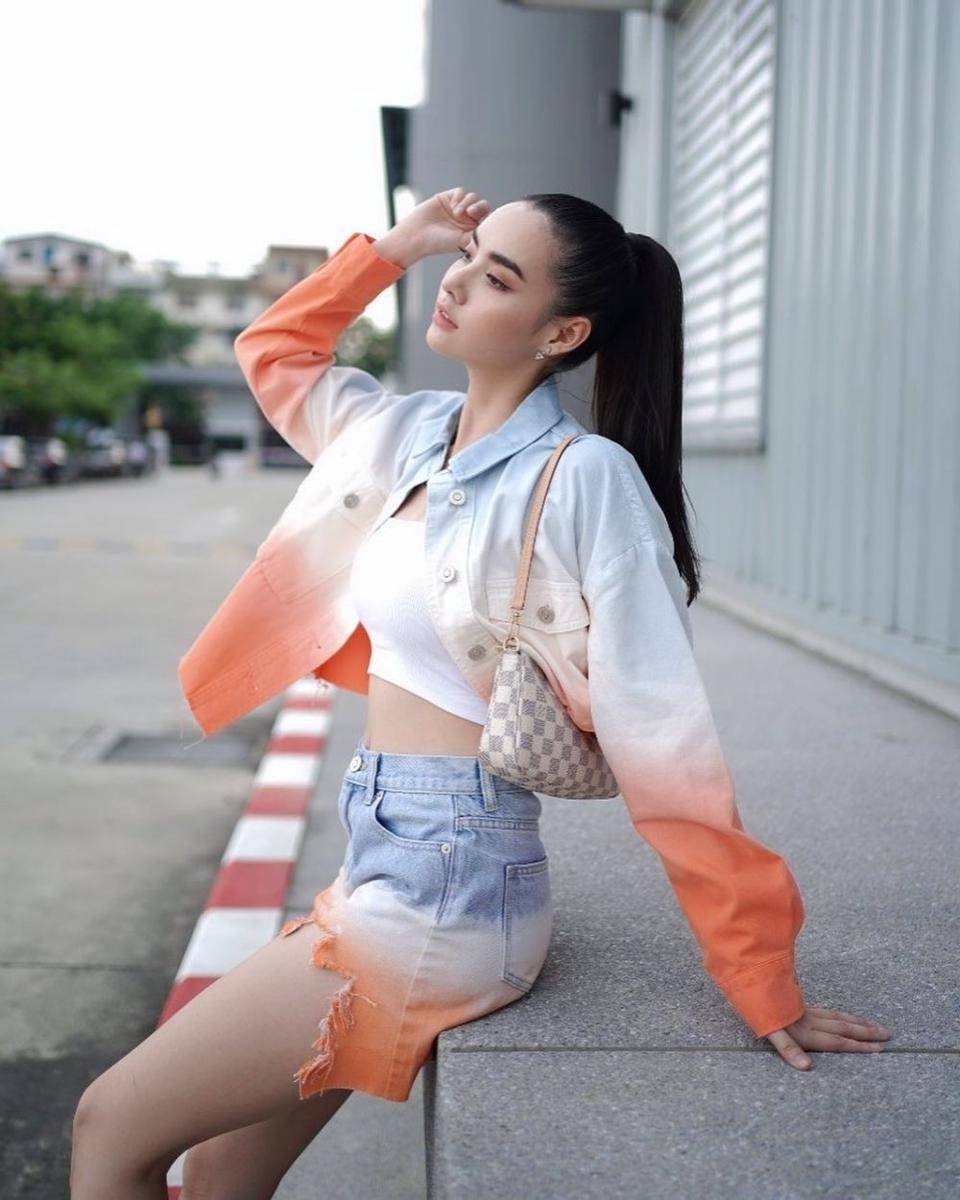 Mookda Narinrak (Instagram.com/narinnarinrak)