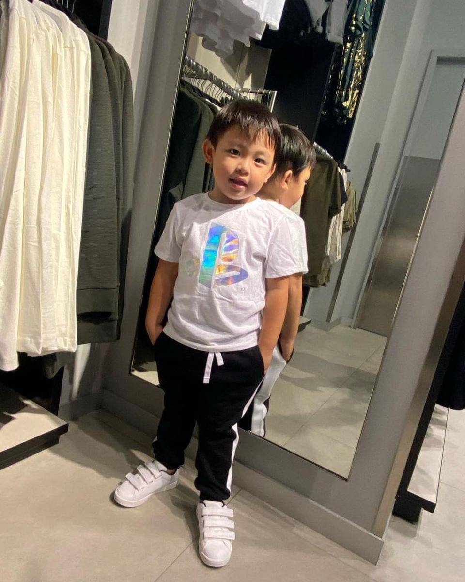 King Luke Wantania (instagram.com/king_luke2017)