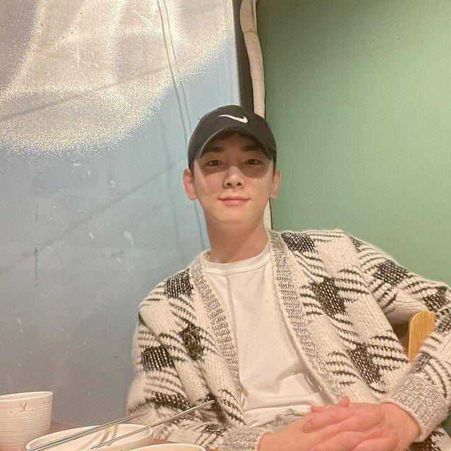Key SHINee (instagram.com/bumkeyk)