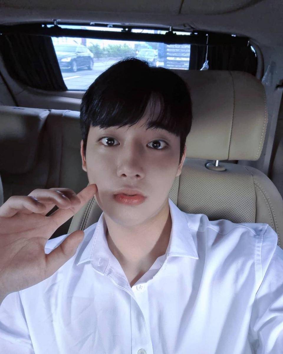 Kang Yul (instagram.com/_kangyul_)