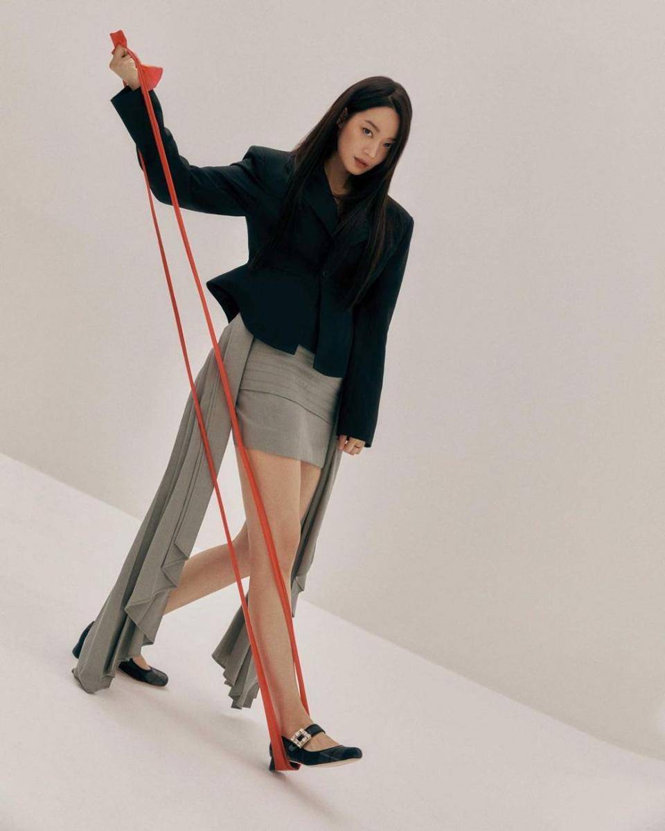 Shin Min Ah (instagram.com/illusomina)