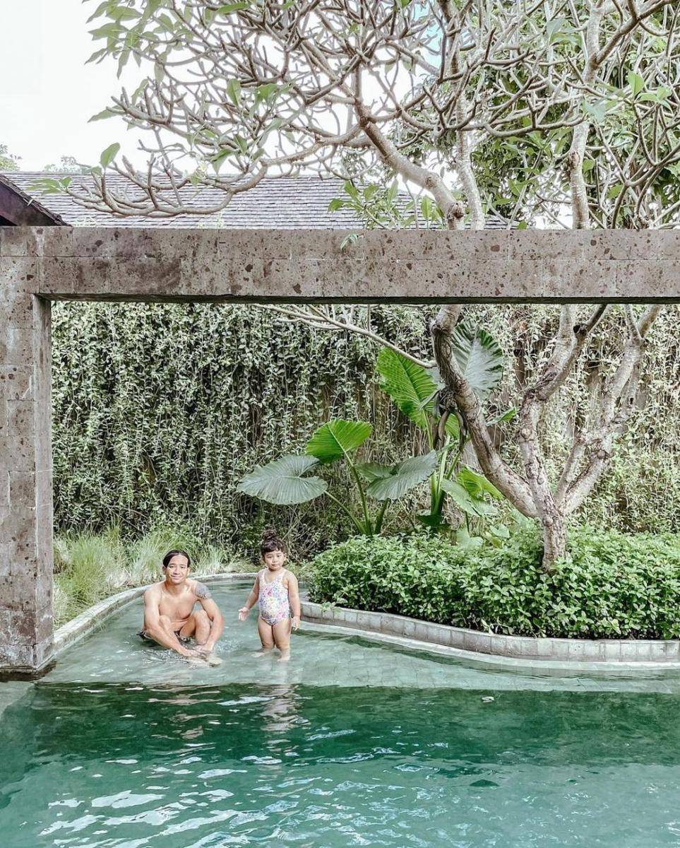 Tarra Budiman dan keluarga (instagram.com/tarrabudiman)