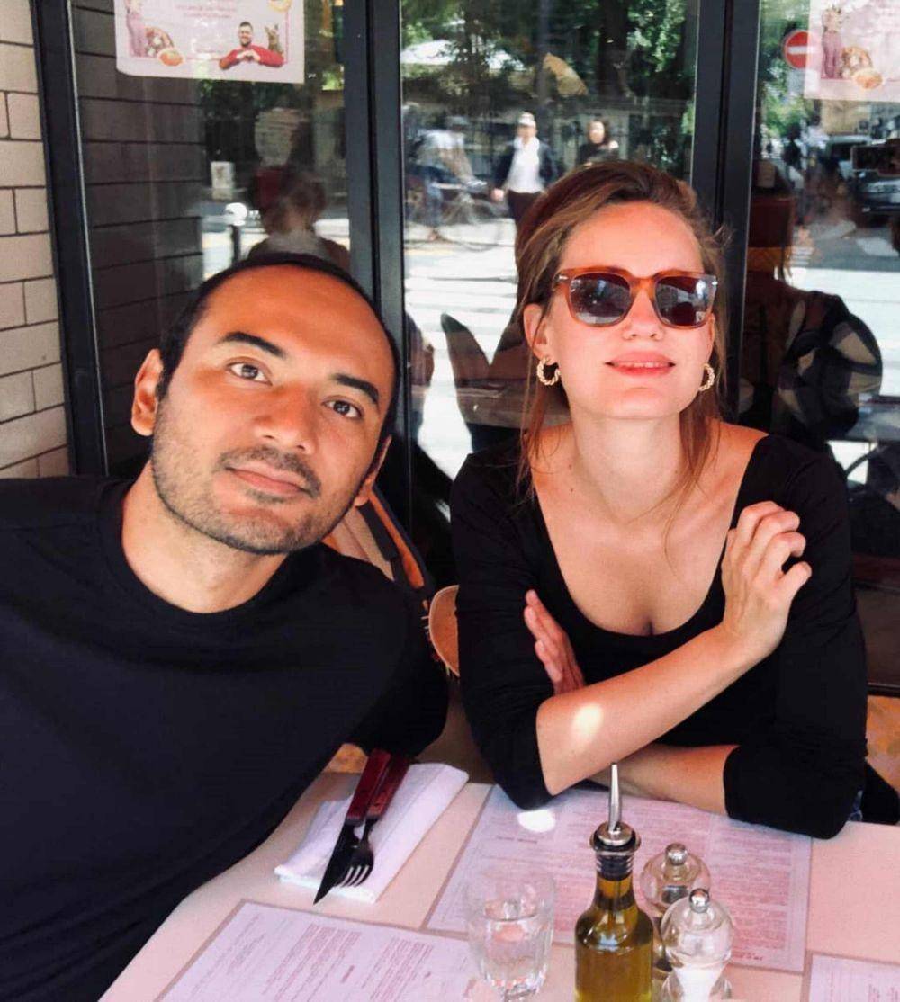 Ario Bayu dan istri (Instagram.com/bayu_ario/)