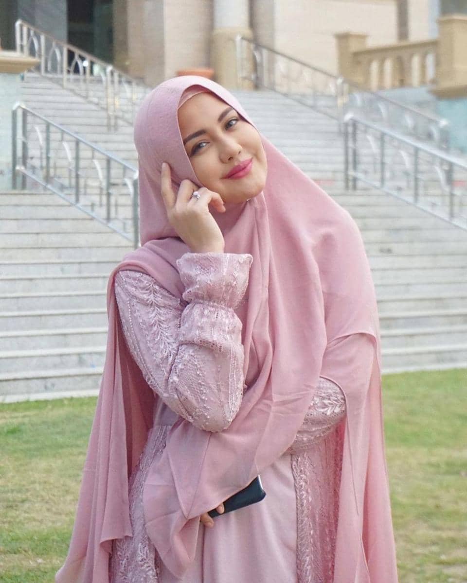 Juliana Moechtar (instagram.com/julianamoechtar)