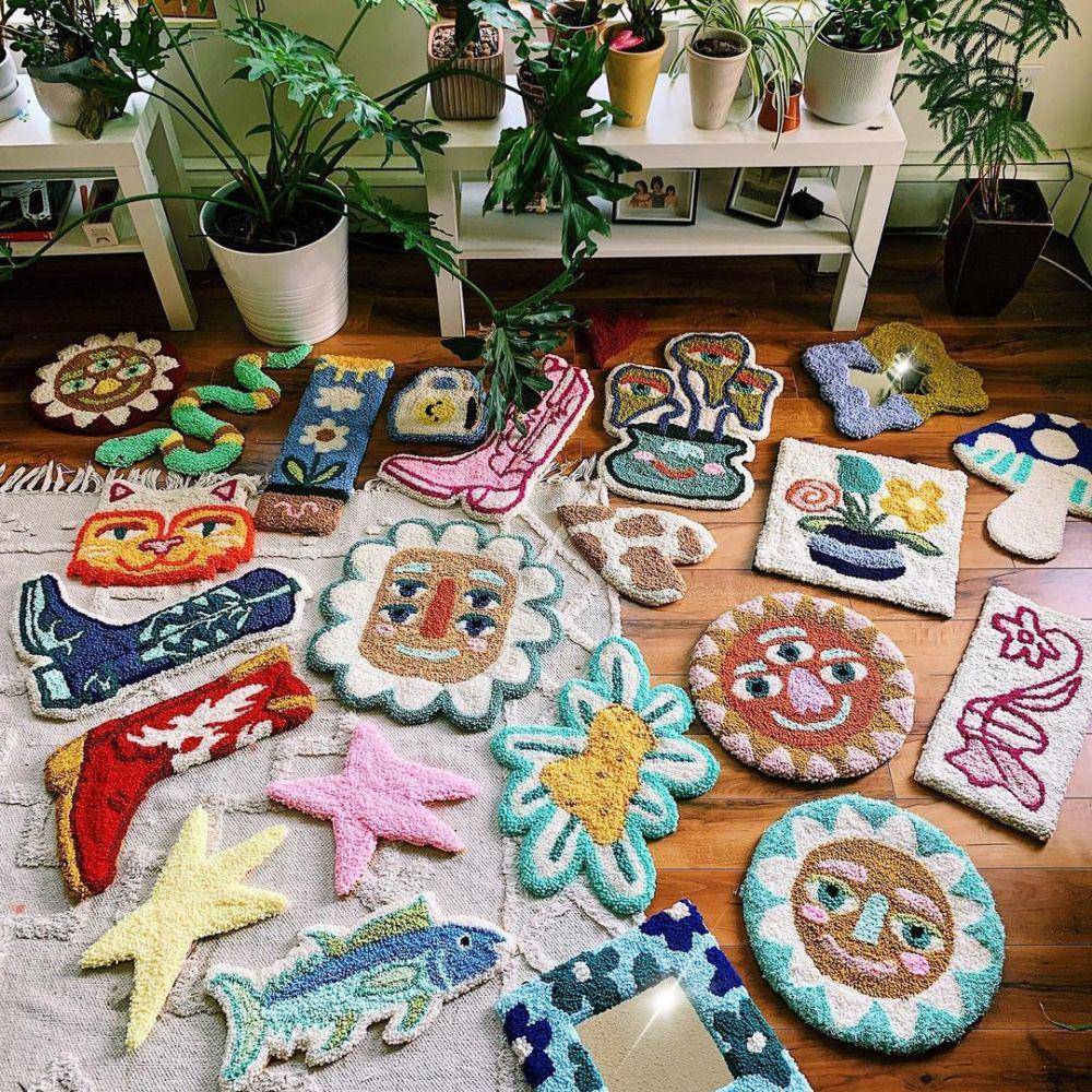 Punch needle rug (instagram.com/luckybear____)