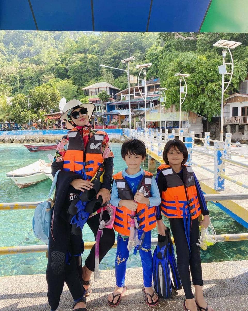 Juliana Moechtar (instagram.com/julianamoechtar)