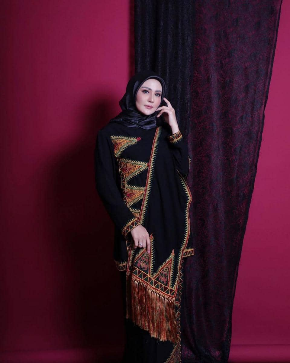 Juliana Moechtar (instagram.com/julianamoechtar)