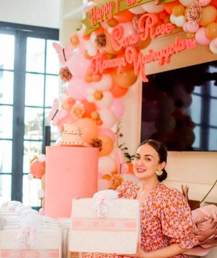 Ulang tahun putri Rianti Cartwright (instagram.com/riantic)