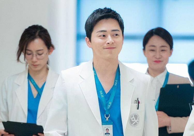Jo Jung Suk di Hospital Playlist 2 (Dok. tvN)