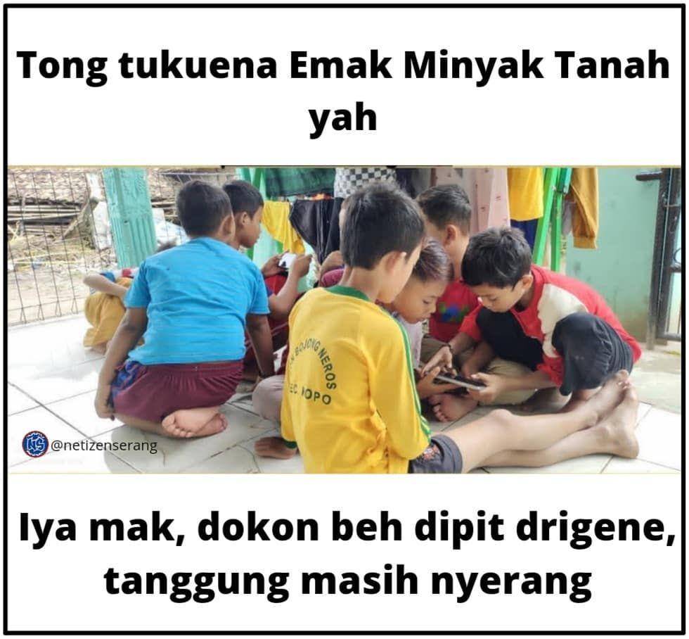 meme bahasa daerah (instagram.com/netizenserang)