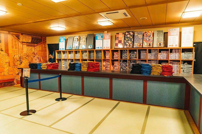 Fasilitas onsen Odaiba (thetravelpockets.com)