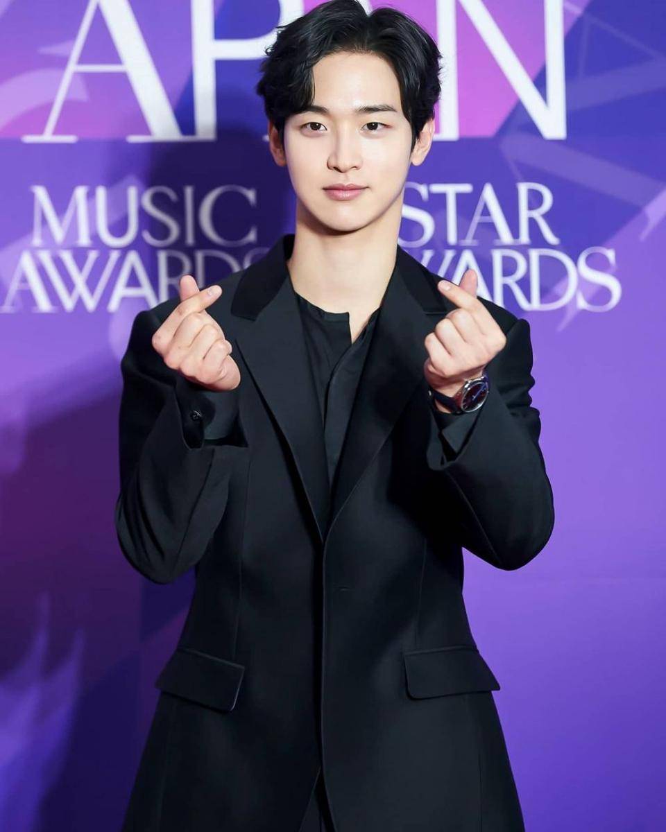 Jang Dong Yoon (instagram.com/dongyicompany.official)