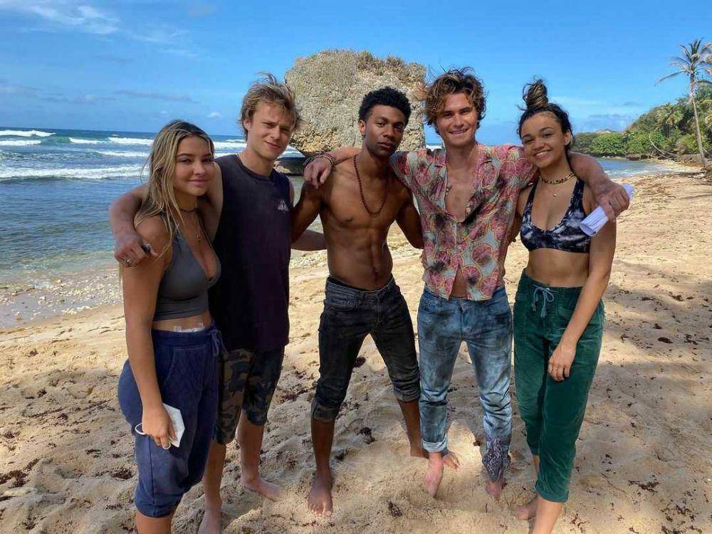 pemeran serial Outer Banks 2 (instagram.com/jonathandavissofficial)