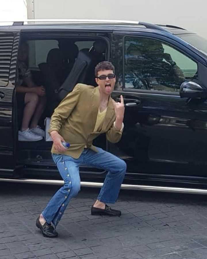 Duncan Laurence (instagram.com/itsduncanlaurence)