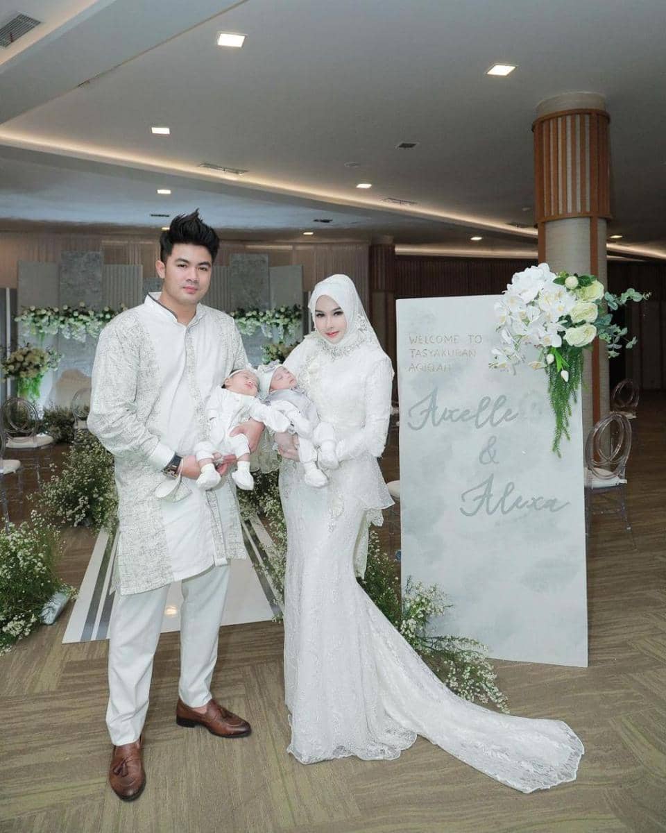 Guntur Triyoga dan anak kembarnya (instagram.com/gunturtriyoga)