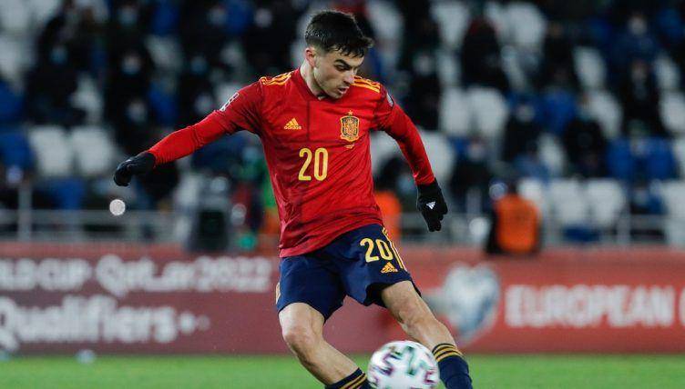 potret Pedri bersama Timnas Spanyol (planetfootball.com)