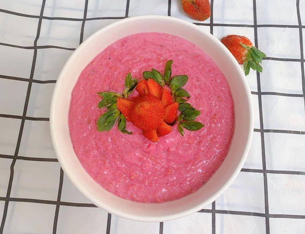 Bubur pink Marsha (instagram.com/aisanesh)