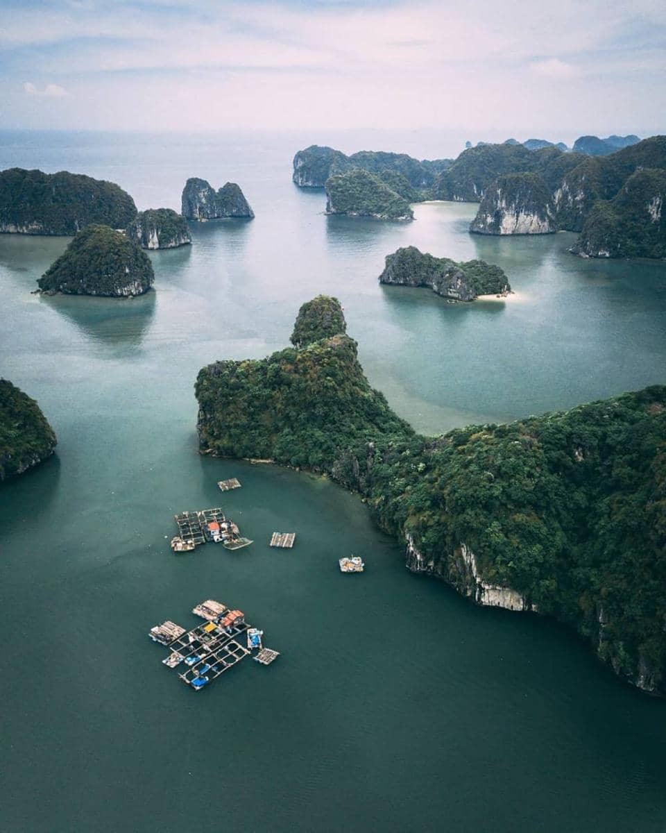 Ha-Long Bay (instagram.com/tea_for_taryn)
