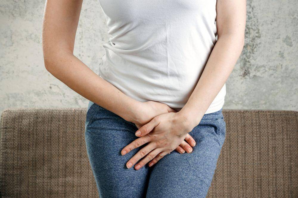 ilustrasi hernia femoralis pada perempuan (glsurgical.com.sg)