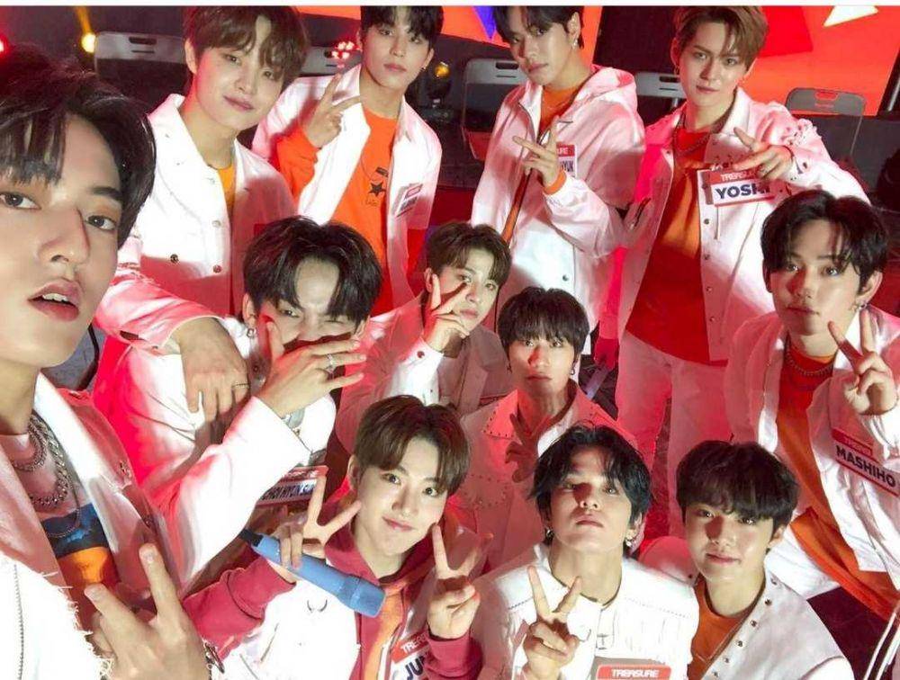 TREASURE (instagram.com/yg_treasure_official)