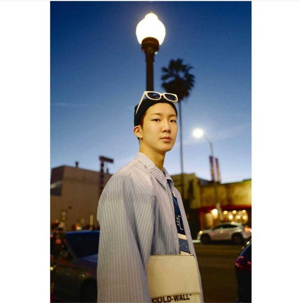 Seunghoon WINNER (instagram.com/y8n_l8ks_at)