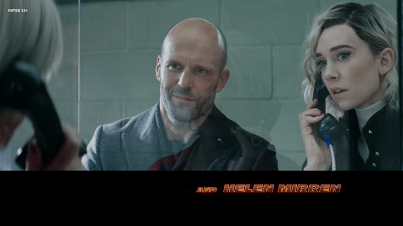 Deckard dan Hattie Shaw menemui ibu mereka. Dok. Universal Pictures