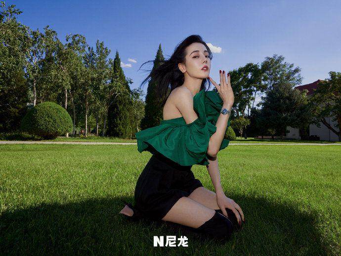 Dilraba Dilmurat (weibo.com/NYLON_CHINA)
