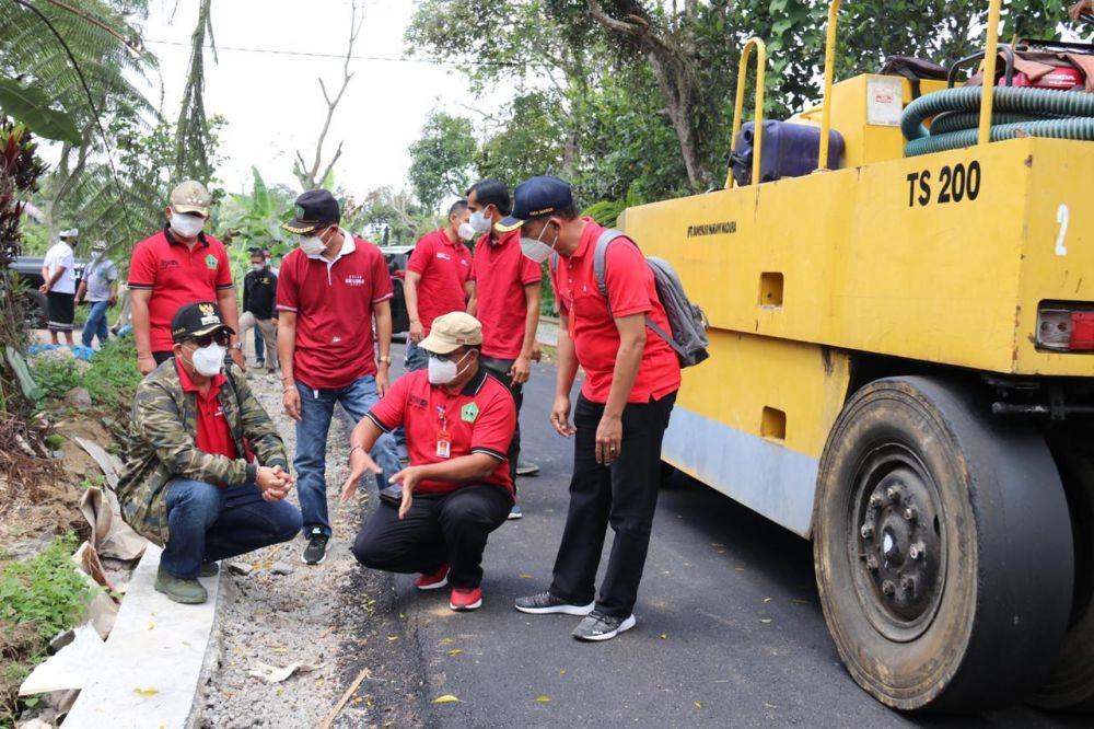45 Kilometer Jalan di Tabanan Rusak, Pemkab Janji Perbaiki Tahun 2023