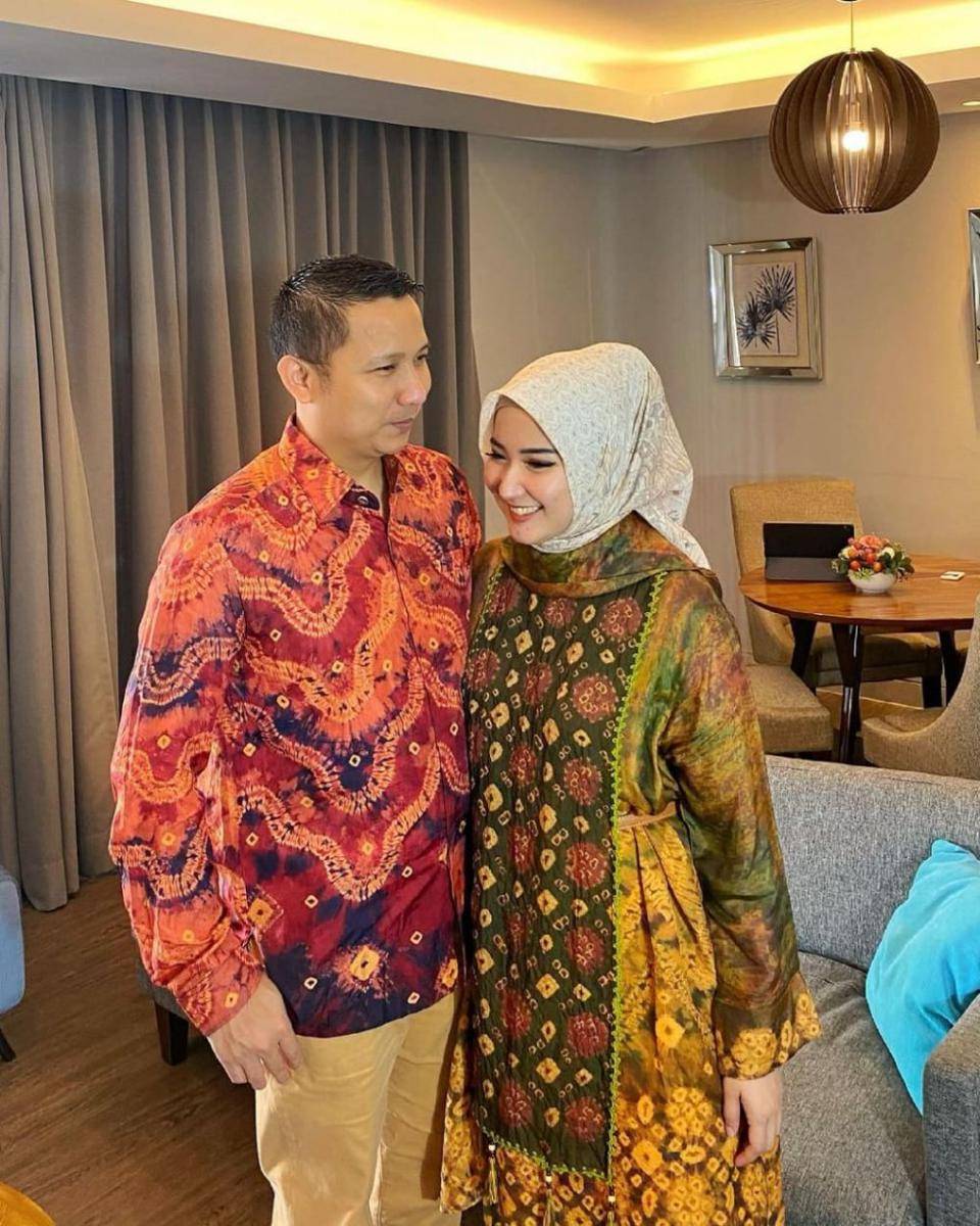 Winda Khair dan suami (instagram.com/windakhair)
