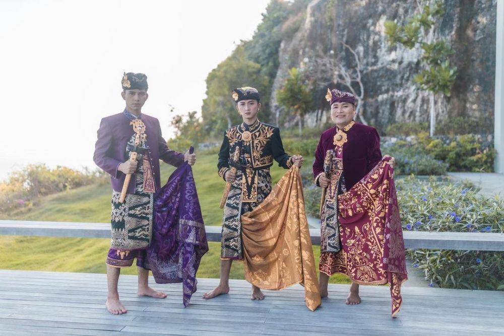 Dimas Ahmad (instagram.com/sesen_new)