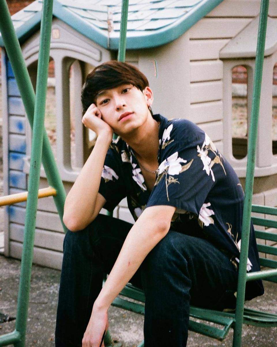 Chimon Wachirawit (instagram.com/chimonac)