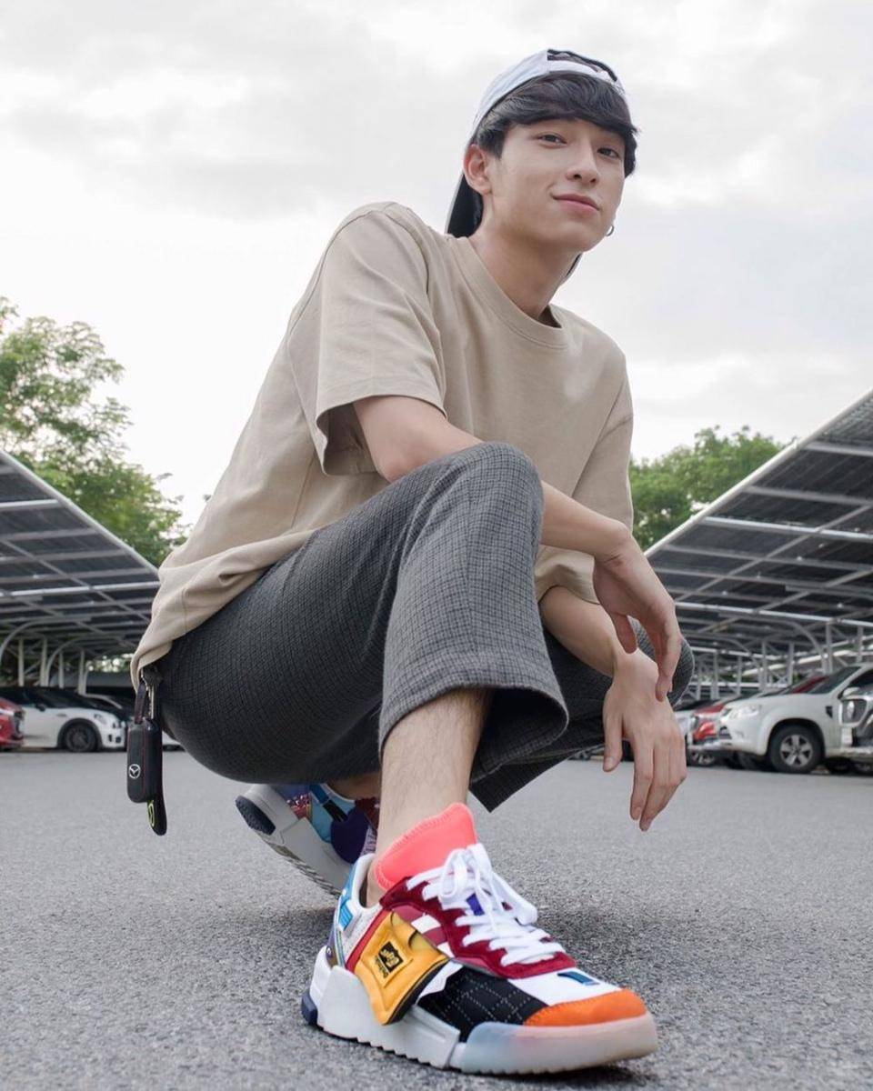 Chimon Wachirawit (instagram.com/chimonac)