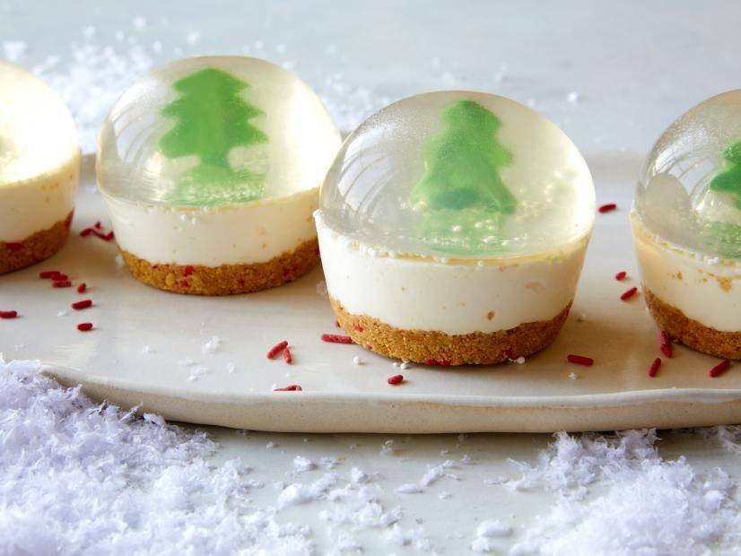 ilustrasi snow globe cheesecake (foodnetwork.com/Food Network Kitchen)