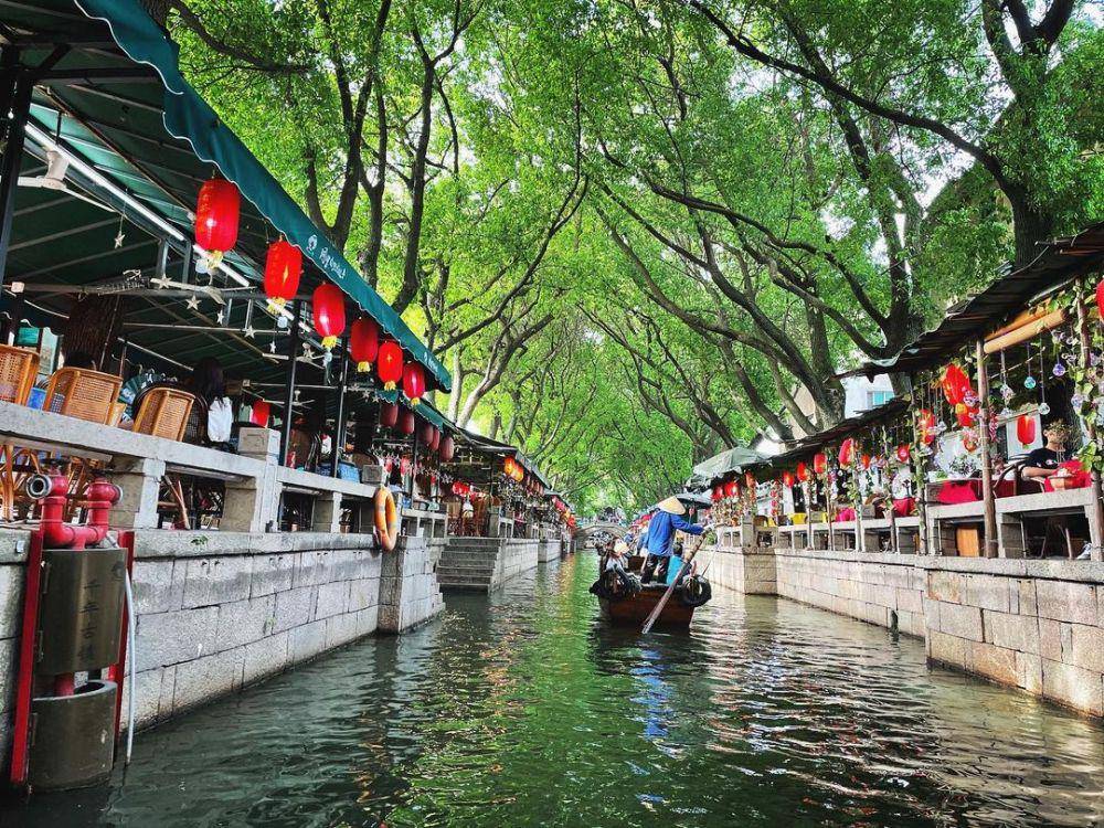 Tongli Shooting Base (instagram.com/ccariel_928)