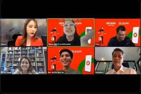 Potongan gambar dari video town hall meeting AirAsia yang viral di media sosial - (Twitter.com/Nicholas_Gomez)