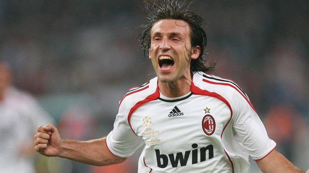 Andrea Pirlo saat masih membela AC Milan (uefa.com)