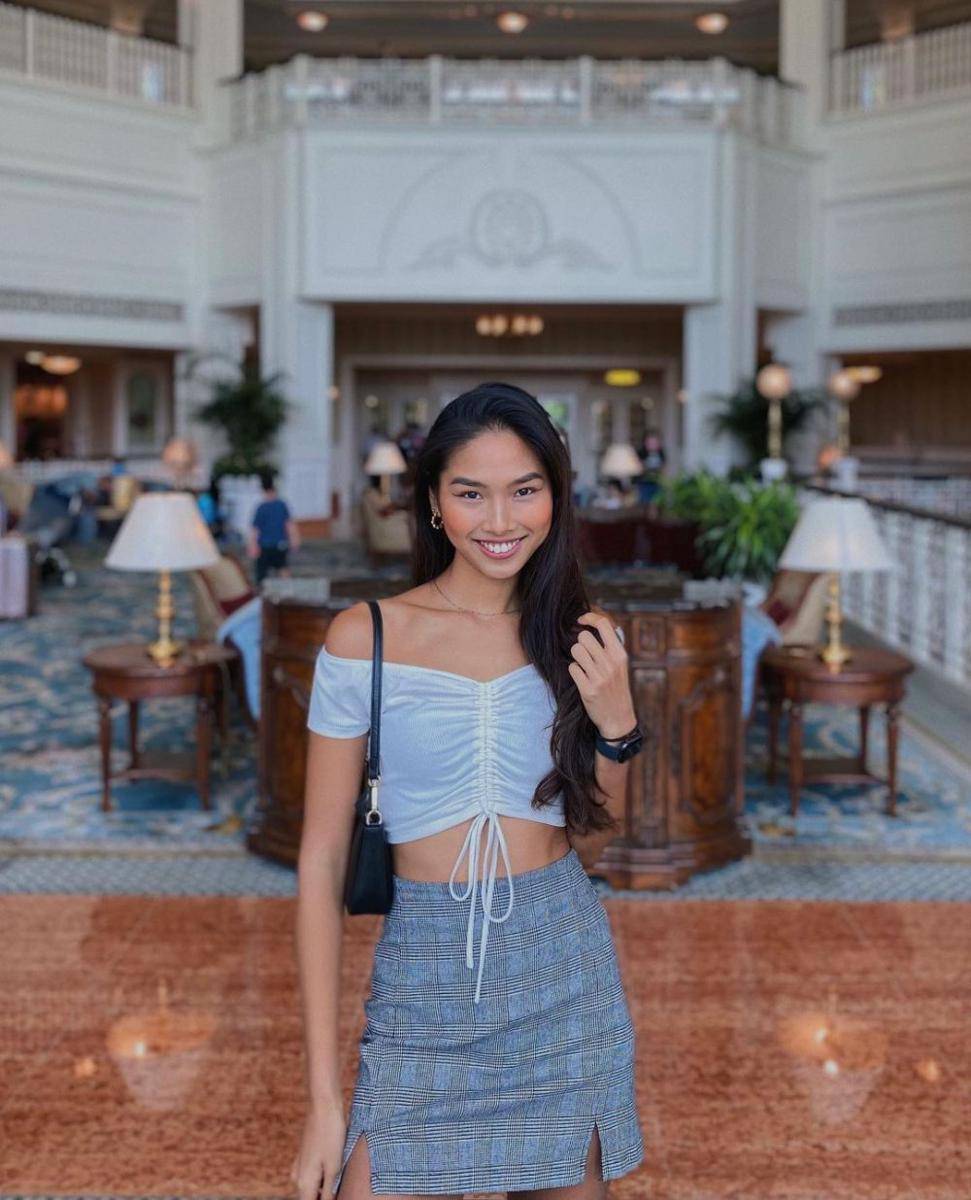 Rosemary Ling (instagram.com/rozmuhree)