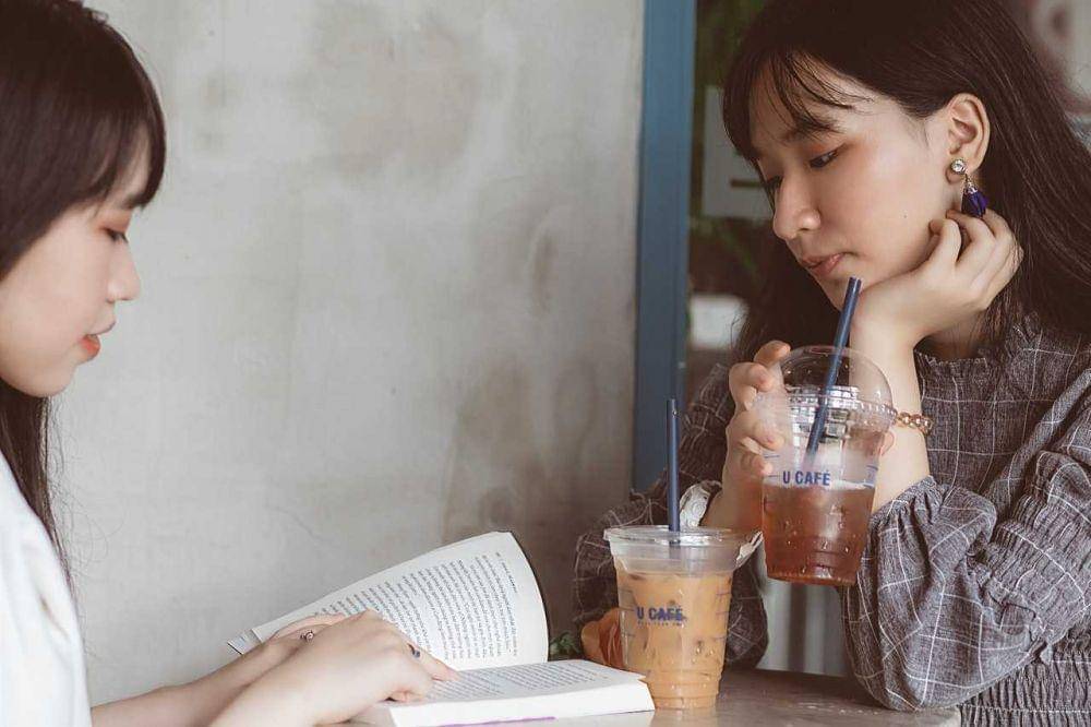 ilustrasi membantu belajar (pexels.com/Streetwindy)