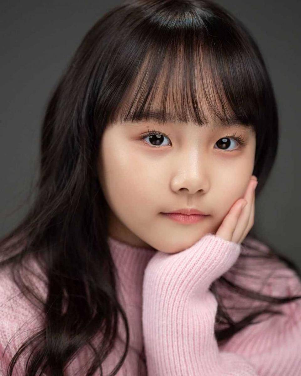 Kim Ji Yu (instagram.com/kim_jiyu__)