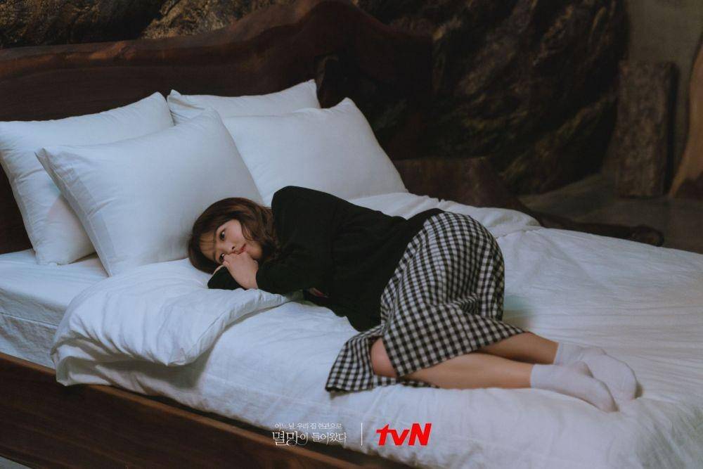 Cuplikan drama Doom at Your Service (dok. tvN)