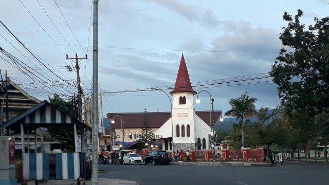 Gereja Pniel Palopo (inspirasitimur.com)
