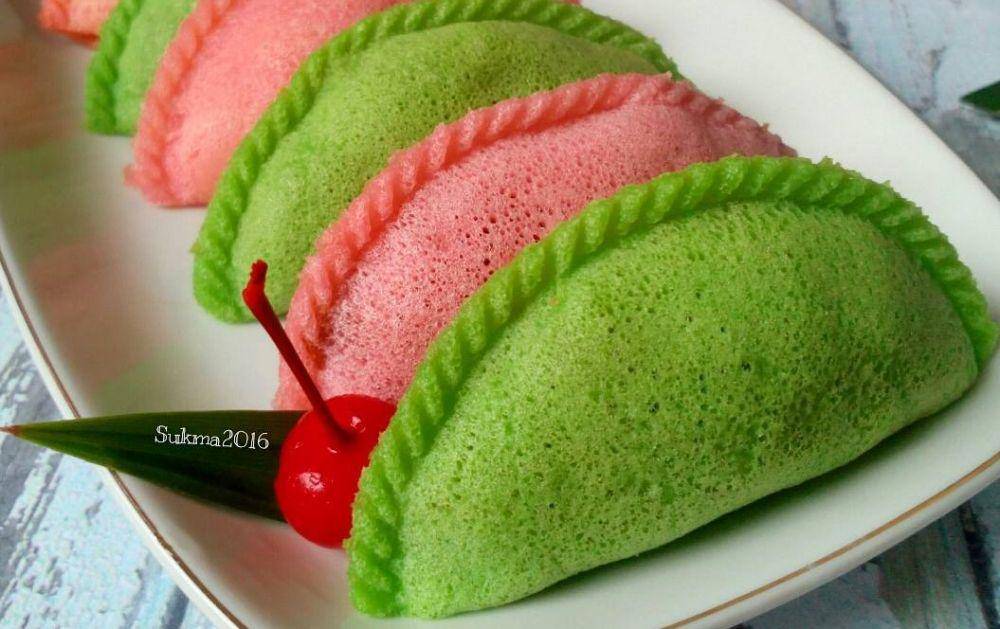 Karipap apam (instagram.com/sukmawati_rs)