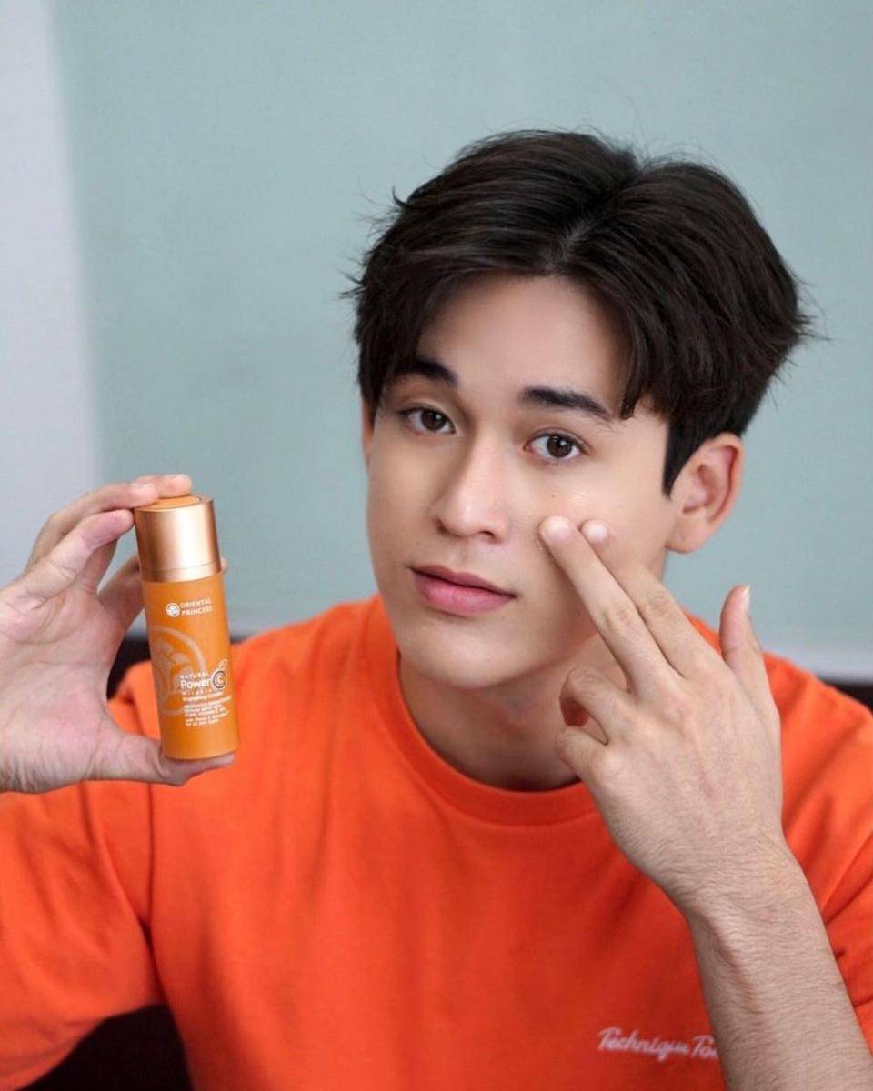 potret Fluke Gawin, aktor GMMTV dengan tinggi badan 185 cm (instagram.com/gawincaskeyy)
