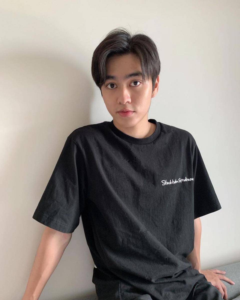 potret Boom Tharatorn, aktor GMMTV dengan tinggi badan 187 cm (instagram.com/besevboom)
