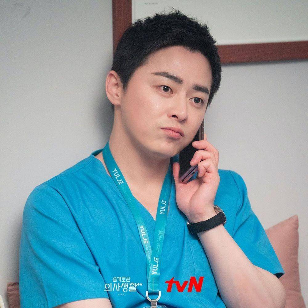 Lee Ik Jun (Jo Jung Seok) (instagram.com/hospitalplaylist_official)